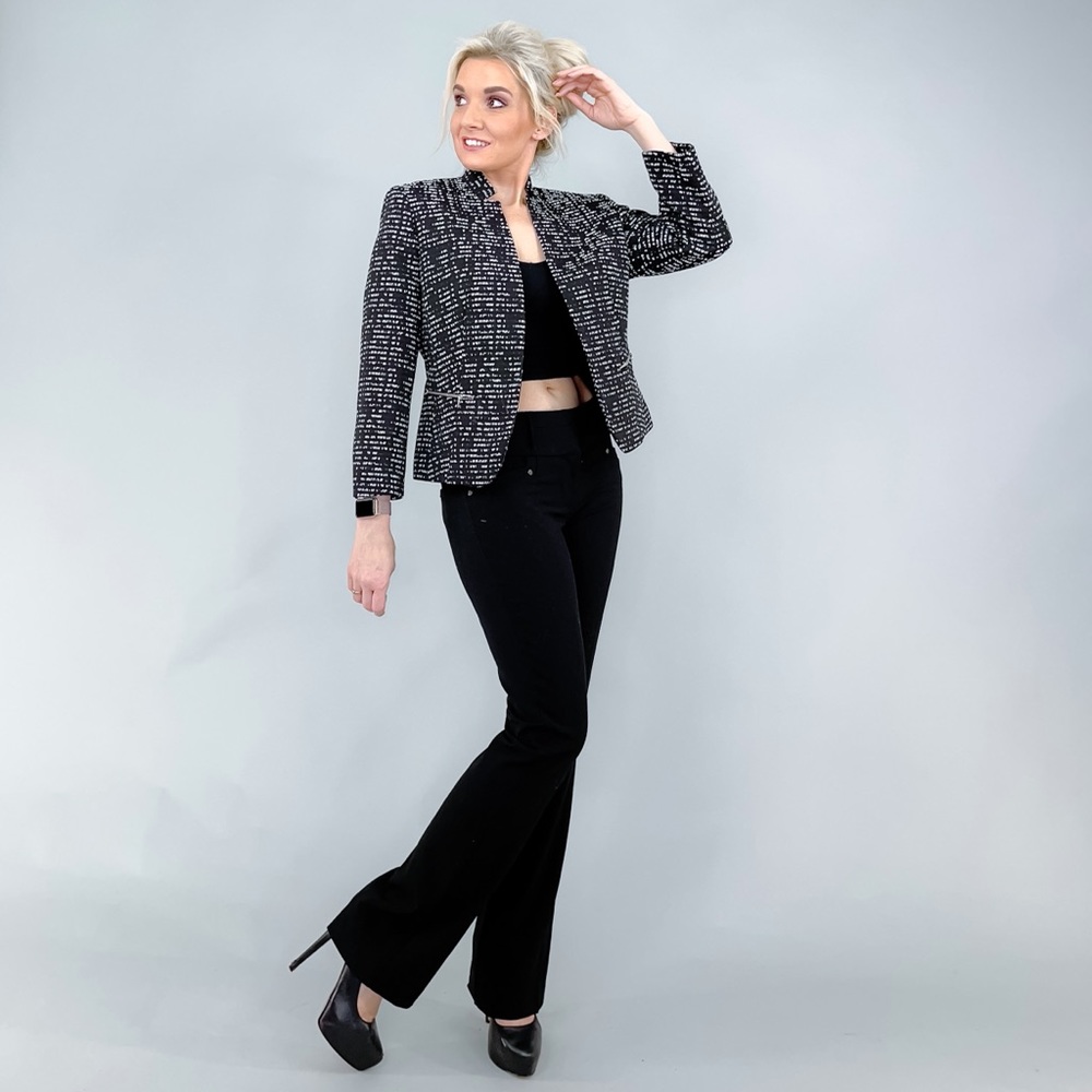 Contemporary Blazer Jacket - Picture 4 of 13